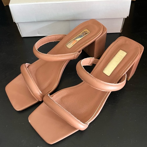 Billini Freida Block Heels Butterscotch - Picture 2 of 10